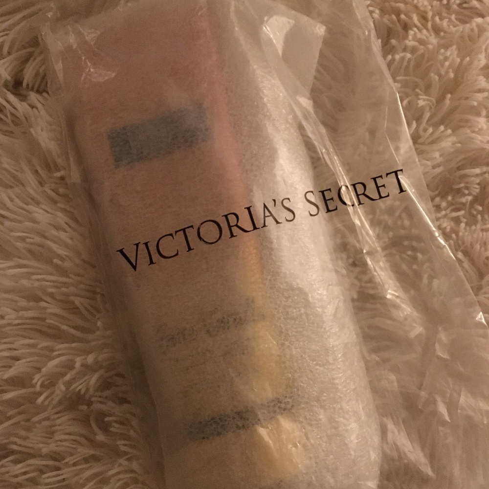 Bare Vanilla Victoria’s Secret- NEW!